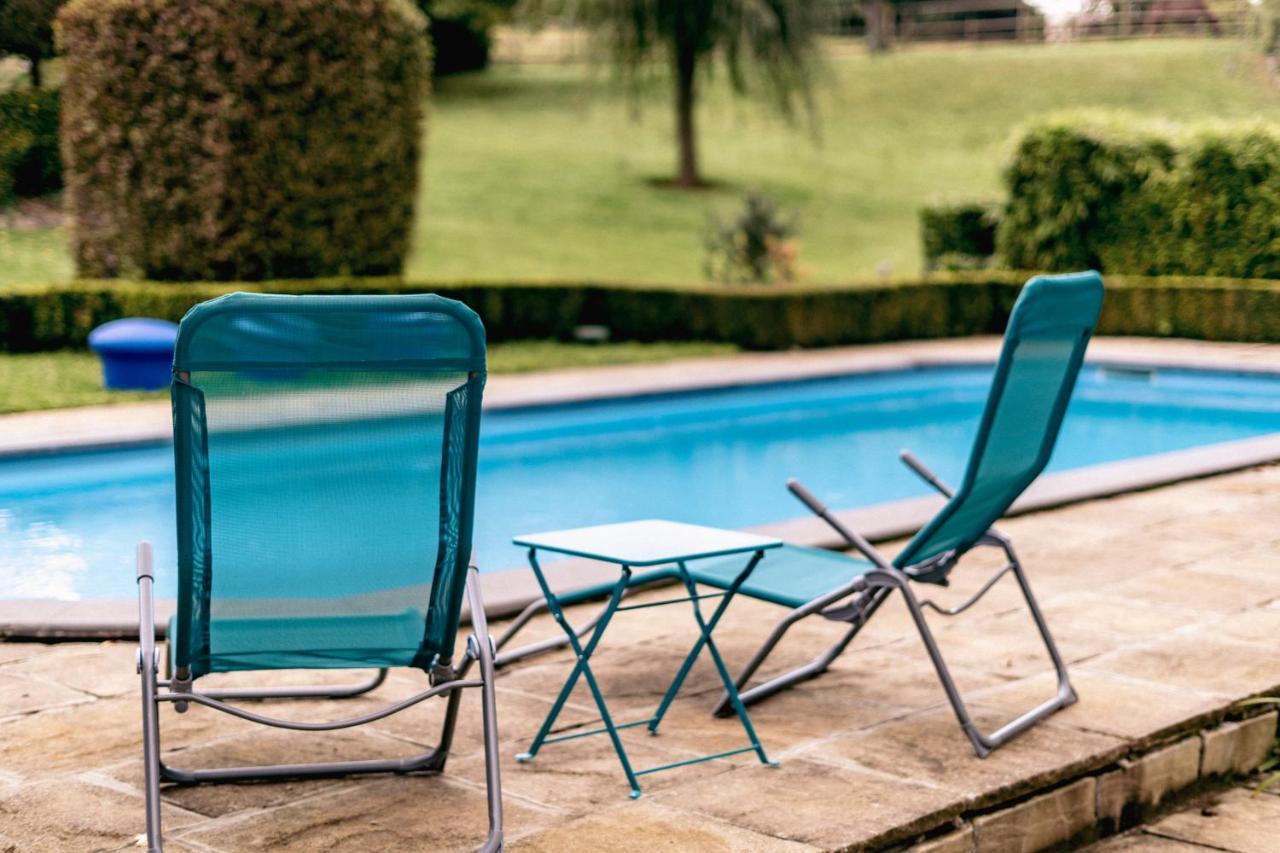 Bed and Breakfast Au Bout De Mes Reves Walcourt Esterno foto