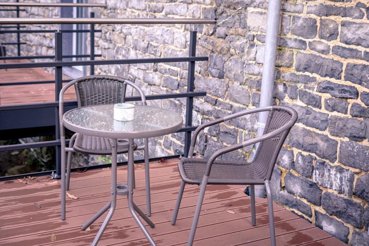 Bed and Breakfast Au Bout De Mes Reves Walcourt Esterno foto