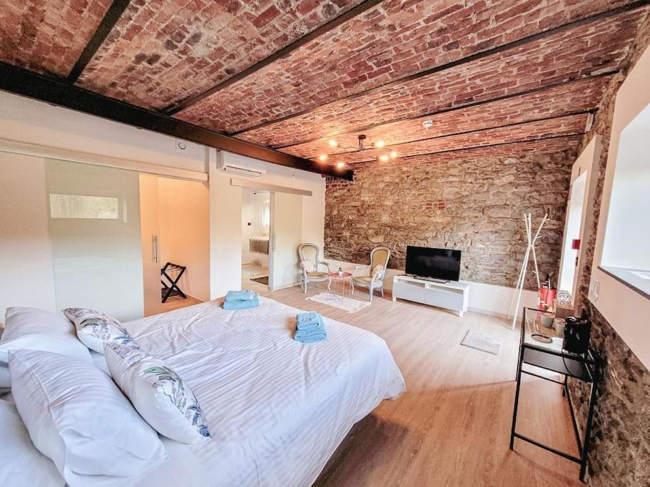 Bed and Breakfast Au Bout De Mes Reves Walcourt Esterno foto
