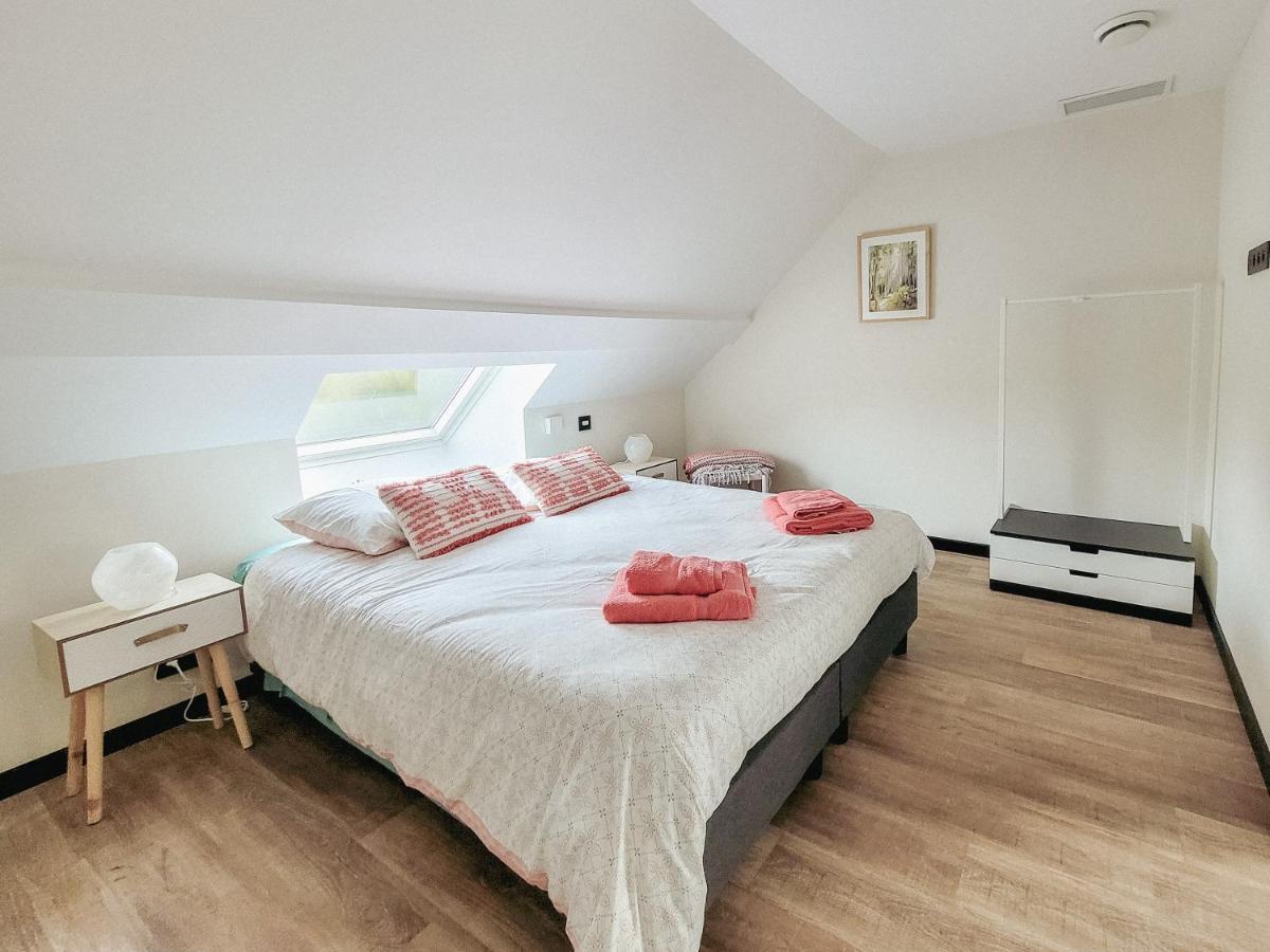 Bed and Breakfast Au Bout De Mes Reves Walcourt Esterno foto
